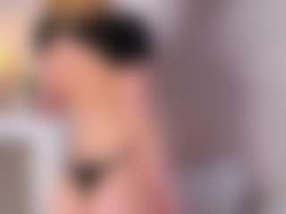 MaeBrowning's Live Sex Cam Show