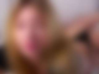 Live cam show with MaeBrowning - Latex on https://playwithruby.com