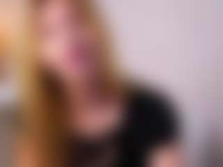 MaeBrowning's Live Sex Cam Show
