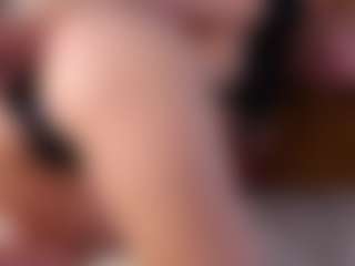 Live cam show with MaeBrowning - Small Tits on Camsoda Late Night