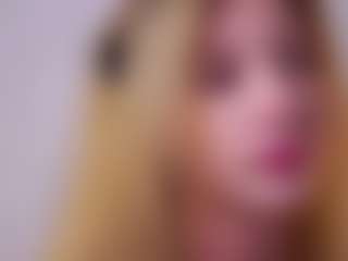 MaeBrowning's Live Sex Cam Show