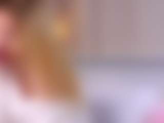 MaeBrowning's Live Sex Cam Show