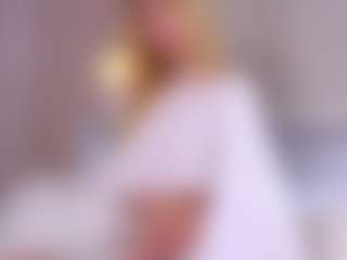 MaeBrowning's Live Sex Cam Show