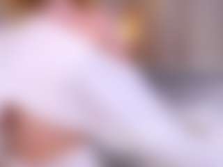 MaeBrowning's Live Sex Cam Show
