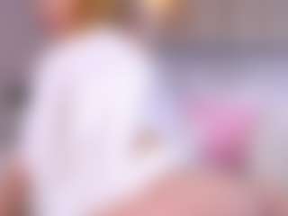 MaeBrowning's Live Sex Cam Show