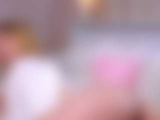 MaeBrowning's Live Sex Cam Show
