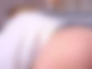 MaeBrowning's Live Sex Cam Show