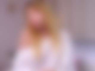 MaeBrowning's Live Sex Cam Show