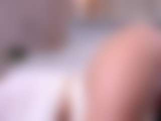 MaeBrowning's Live Sex Cam Show