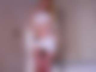 Live cam show with MaeBrowning - Bush on livesuperchat.net
