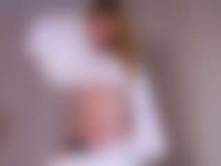 MaeBrowning's Live Sex Cam Show