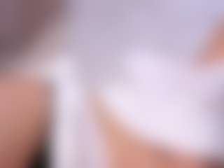 MaeBrowning's Live Sex Cam Show