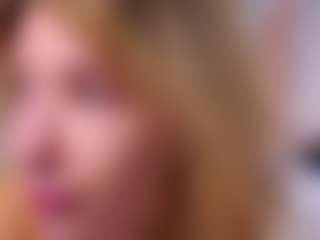 MaeBrowning's Live Sex Cam Show