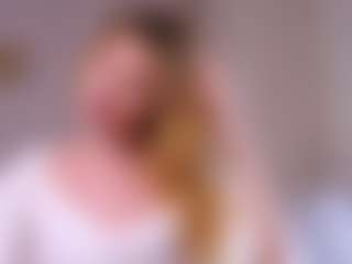 MaeBrowning's Live Sex Cam Show