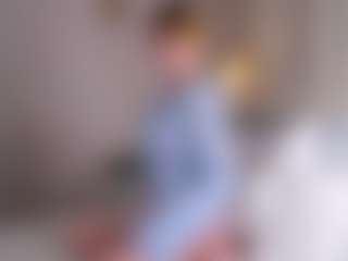 MaeBrowning's Live Sex Cam Show