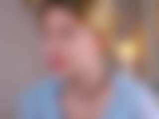 MaeBrowning's Live Sex Cam Show