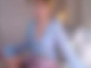 MaeBrowning's Live Sex Cam Show