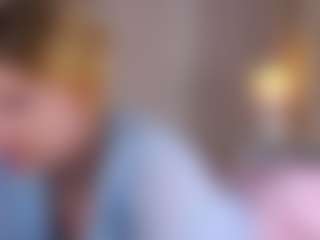 MaeBrowning's Live Sex Cam Show