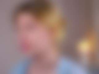 MaeBrowning's Live Sex Cam Show