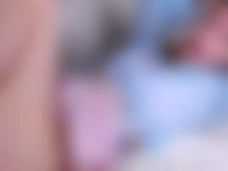 MaeBrowning's Live Sex Cam Show