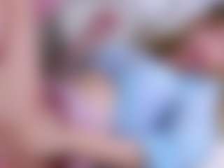 MaeBrowning's Live Sex Cam Show