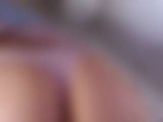 MaeBrowning's Live Sex Cam Show