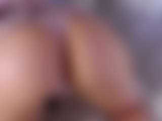 MaeBrowning's Live Sex Cam Show