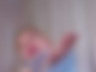 MaeBrowning's Live Sex Cam Show