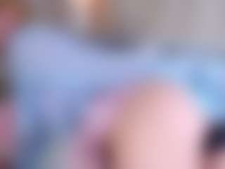MaeBrowning's Live Sex Cam Show