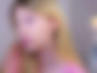 MaeBrowning's Live Sex Cam Show