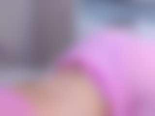 MaeBrowning's Live Sex Cam Show