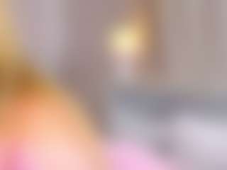 MaeBrowning's Live Sex Cam Show