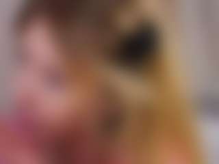 MaeBrowning's Live Sex Cam Show