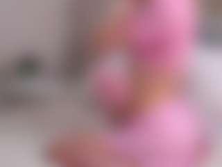 MaeBrowning's Live Sex Cam Show