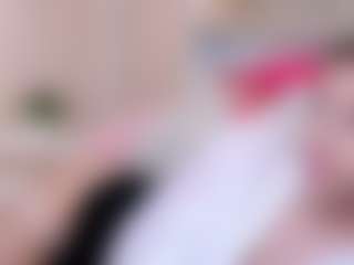 Live cam show with MaeBrowning - Ass Bouncing on Camsoda