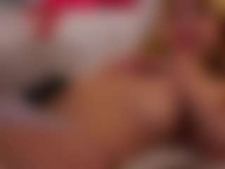MaeBrowning's Live Sex Cam Show