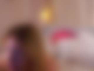 MaeBrowning's Live Sex Cam Show