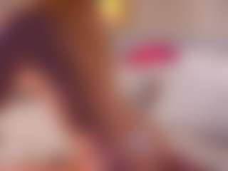 MaeBrowning's Live Sex Cam Show