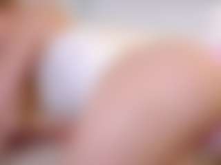MaeBrowning's Live Sex Cam Show