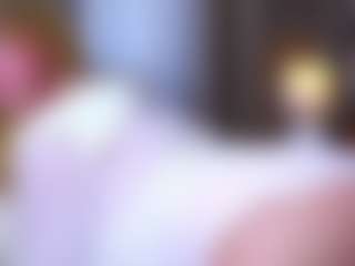 MaeBrowning's Live Sex Cam Show