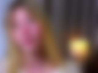 MaeBrowning's Live Sex Cam Show