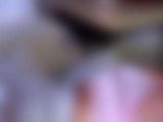 MaeBrowning's Live Sex Cam Show