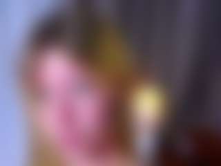 MaeBrowning's Live Sex Cam Show
