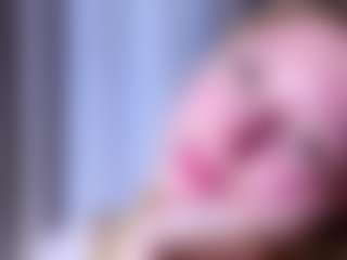 MaeBrowning's Live Sex Cam Show