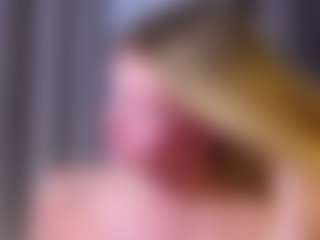 MaeBrowning's Live Sex Cam Show