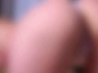 MaeBrowning's Live Sex Cam Show