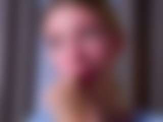 MaeBrowning's Live Sex Cam Show