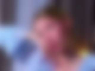 MaeBrowning's Live Sex Cam Show