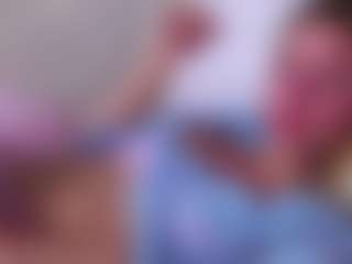 MaeBrowning's Live Sex Cam Show