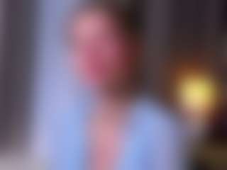 MaeBrowning's Live Sex Cam Show